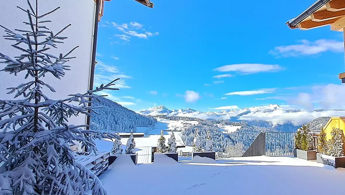 Terrazza con splendido panorama invernale