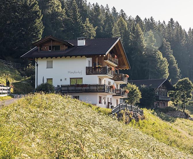 Mandlerhof - Bildergalerie Photo