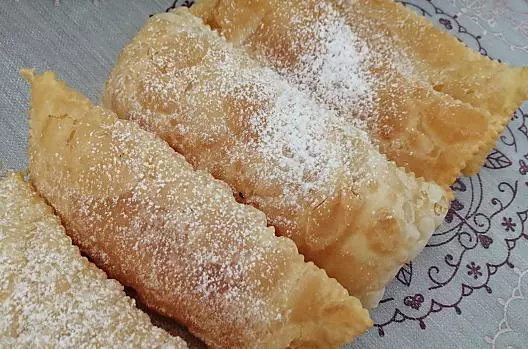 Dalla mano della contadina... Krapfen contadini ripieni di confettura di albicocche fatta in casa