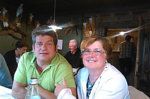 Noi, Heinz ed Eva, vi diamo un caloroso benvenuto nel nostro maso!