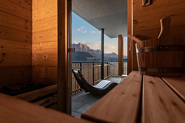 Sicht auf den Schlern von der privaten Sauna 