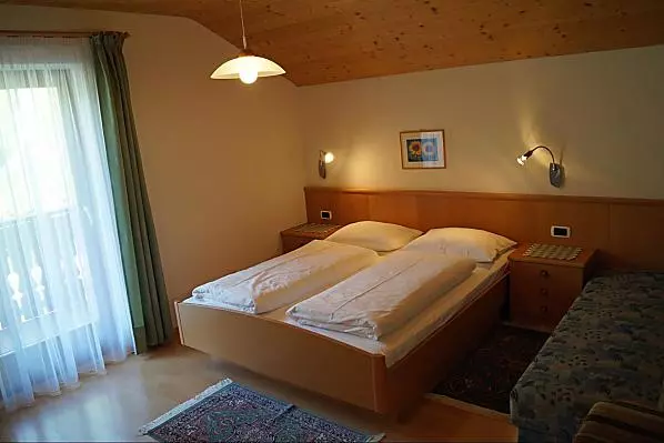 Tiblerhof - Zimmer & Wohnungen Photo