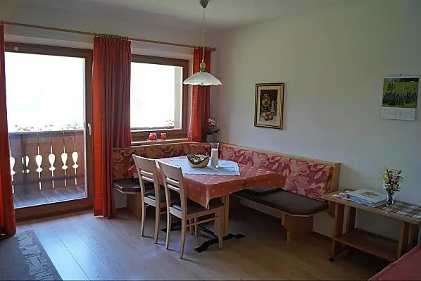 Tiblerhof - Zimmer & Wohnungen Photo