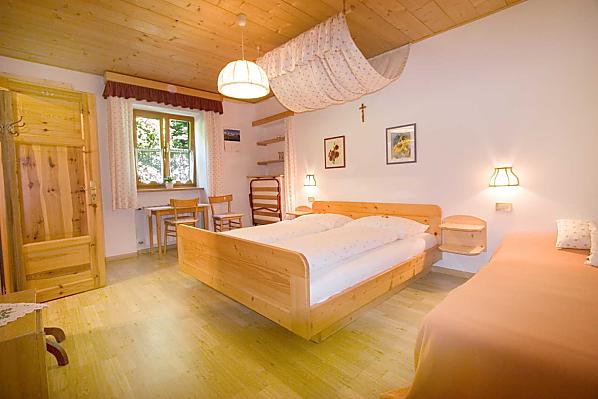 Ungerer Hof - Zimmer & Wohnungen Photo