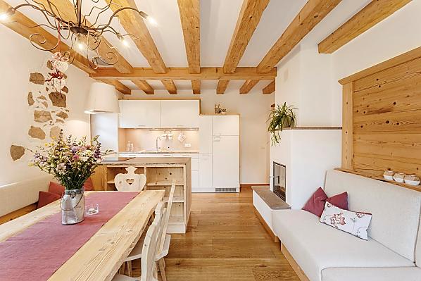 Ob Pärchenurlaub, mit Freunden oder Familie - unsere Ferienwohnung Trafuei lässt keinen Wunsch offen und ist perfekt fürs Zusammensein.