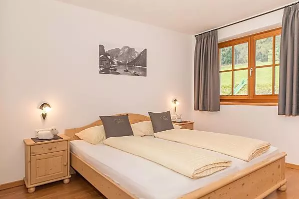 Mahrhof - Zimmer & Wohnungen Photo
