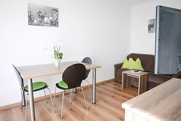 Haller Hof - Zimmer & Wohnungen Photo