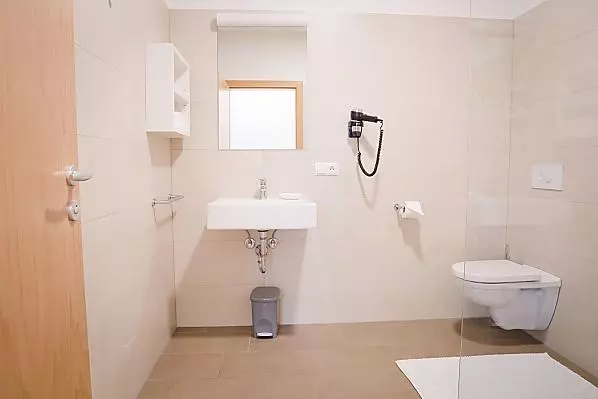 Haller Hof - Zimmer & Wohnungen Photo