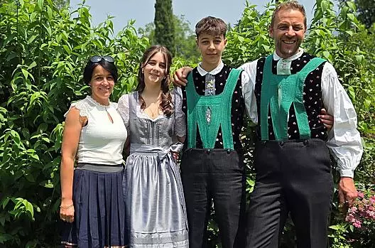 Doris, Lena, Max e Hannes