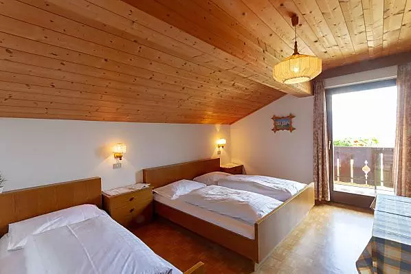 Grafhof - Zimmer & Wohnungen Photo