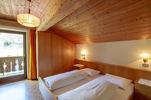 Grafhof - Zimmer & Wohnungen Photo