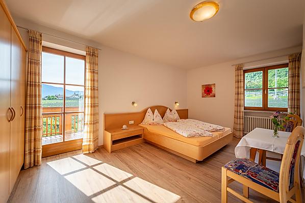 Kreuzweger-Hof - Zimmer & Wohnungen Photo