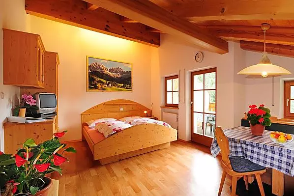 Kasparnellhof - Zimmer & Wohnungen Photo