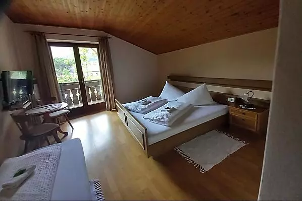 Gruberhof - Zimmer & Wohnungen Photo