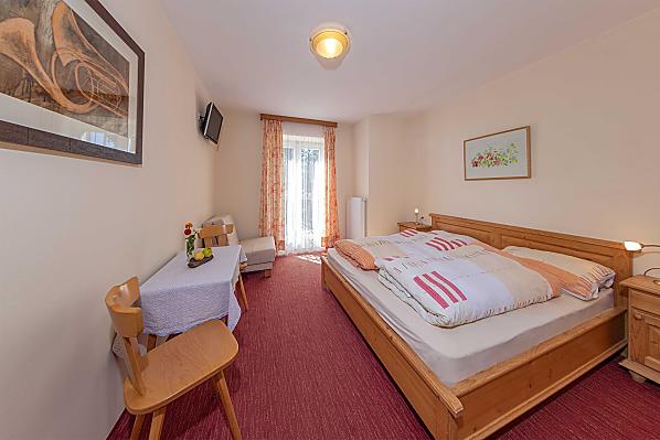 Eggererhof - Zimmer & Wohnungen Photo