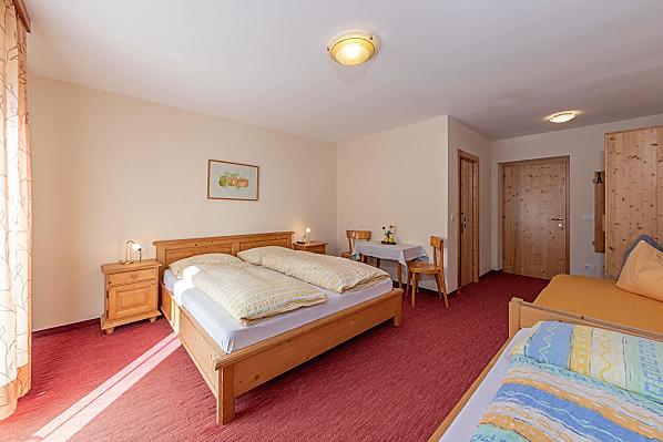 Eggererhof - Zimmer & Wohnungen Photo