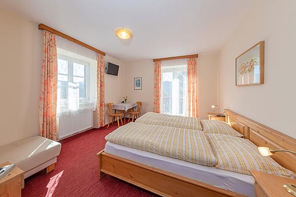 Eggererhof - Zimmer & Wohnungen Photo