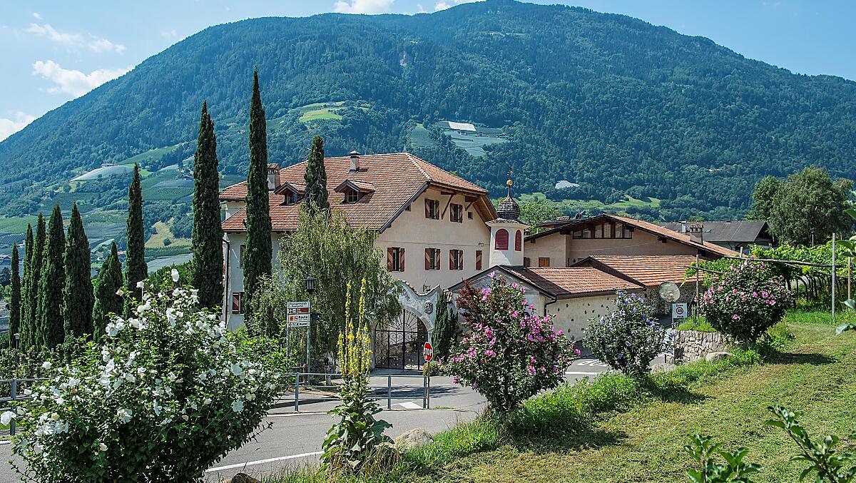 Ansitz Mair im Korn - Bildergalerie Photo