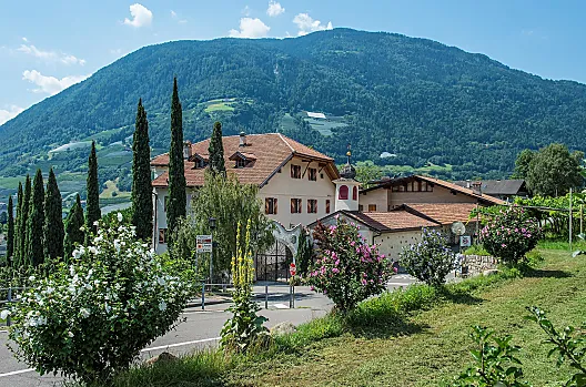 Ansitz Mair im Korn - Liste Photo