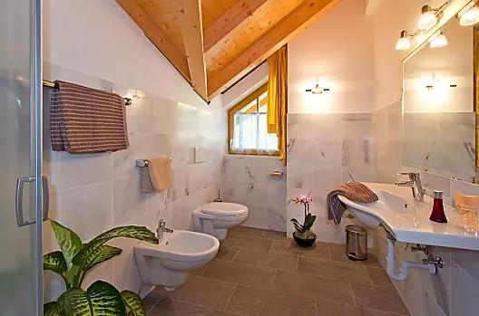 Il bagno dell'appartamento vacanze Ritten
