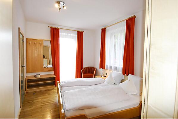 Neuhof - Zimmer & Wohnungen Photo