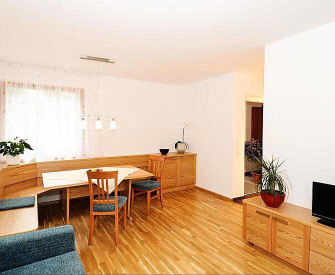 Neuhof - Bildergalerie Photo
