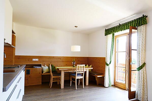 Waldmeisterhof - Zimmer & Wohnungen Photo