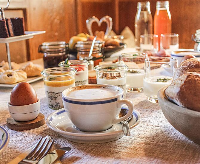 La colazione nella nostra stube contadina.