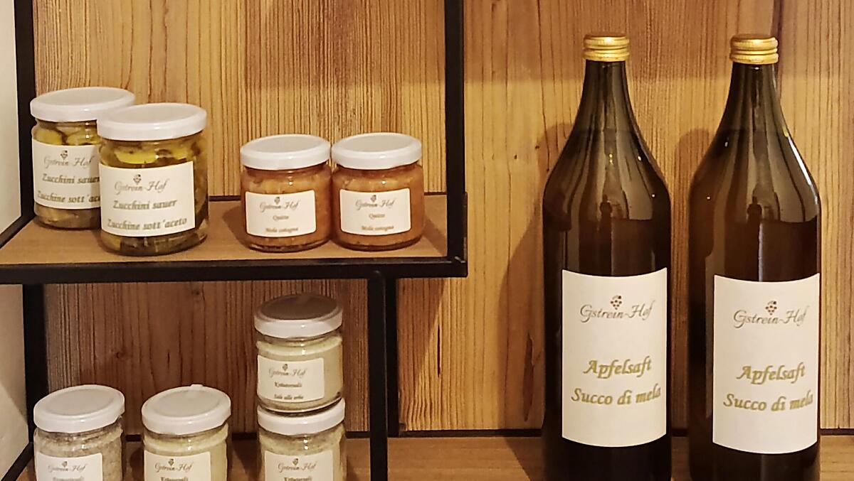 Succo di mela, verdure sott’aceto, chutney speziato e sale alle erbe