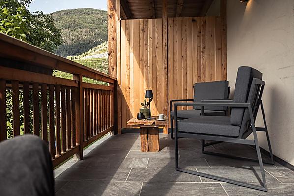 Geräumiger Balkon zum Entspannen.