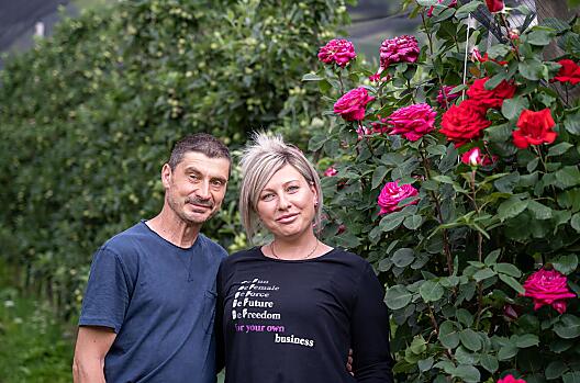 Lorenz e Mihaela gestiscono il maso.