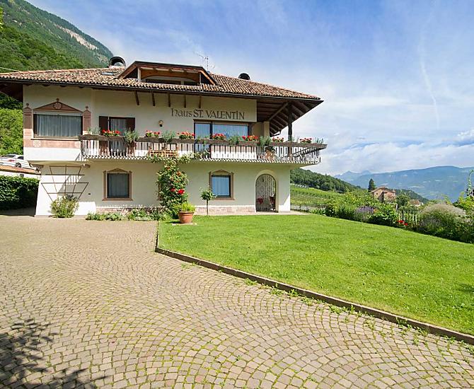 Haus St. Valentin - Bildergalerie Photo
