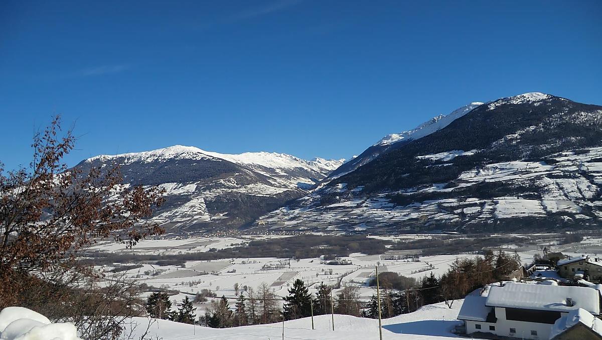Incredibile vista dal nostro bellissimo maso in direzione della Palla Bianca.