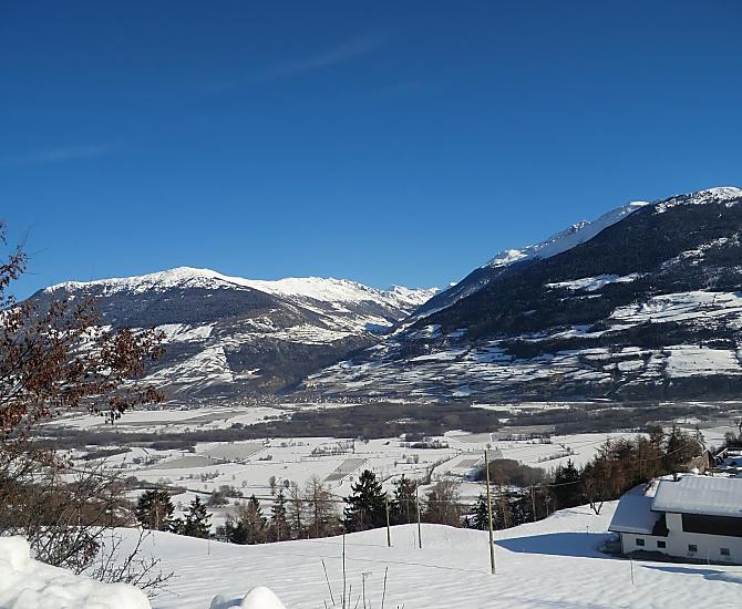 Incredibile vista dal nostro bellissimo maso in direzione della Palla Bianca.