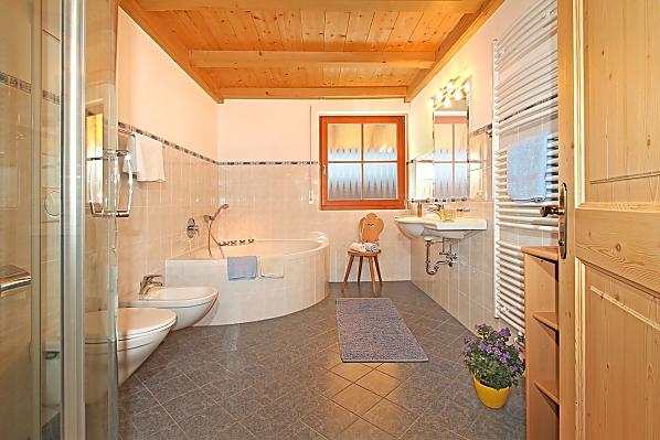 Niglutsch - room Photo