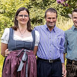 Ernst, Sonja, Alexandra & Lukas