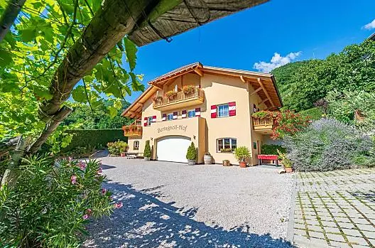 Bertagnollhof - Liste Photo