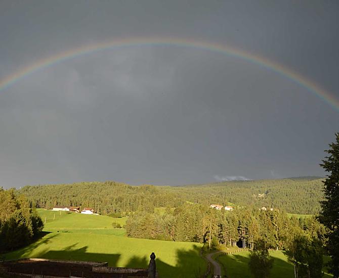 L’arcobaleno dopo un temporale estivo