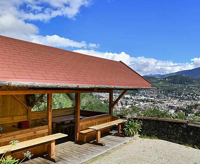 D'estate si può godere una vista molto speciale sulla città di Bressanone.