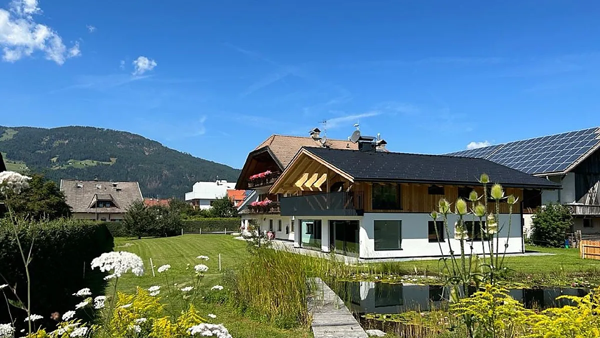 unser Chalet im neuen Holzhaus