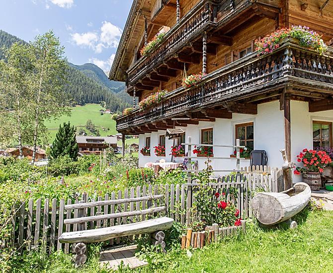 Vöstlerhof - Bildergalerie Photo