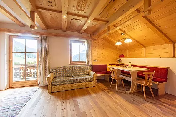 Vöstlerhof - Zimmer & Wohnungen Photo