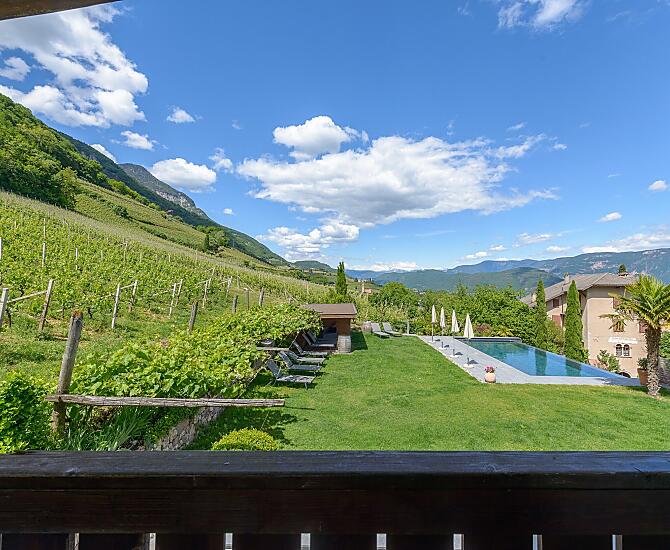 Ausblick von der Terrasse der Wohnung Weisshorn