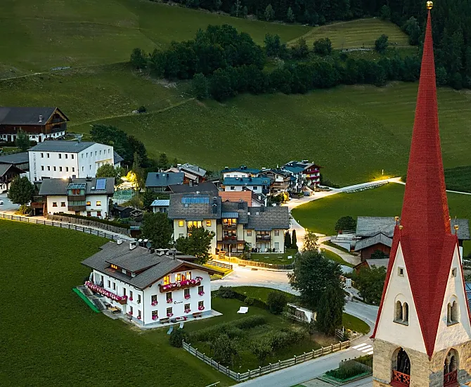 Abendstimmung Obermairhof